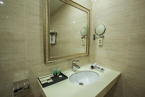 Renion Park Hotel