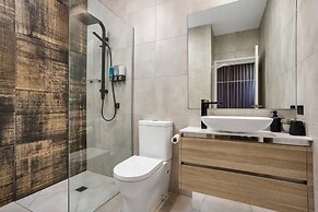 Cairns North 4-bed With Outdoor Dining & Pool