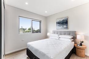 3-bed Apartment in Beautiful Kiama With Study Nook