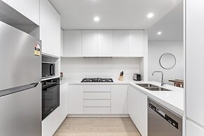 3-bed Apartment in Beautiful Kiama With Study Nook
