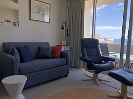 Beachside Paradise - Ocean Views, Central Position
