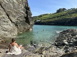 Waves End in Cornwall