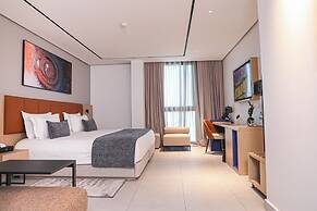 MH HOTEL
