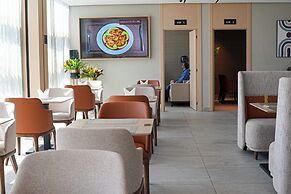 MH HOTEL