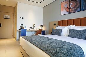 MH HOTEL