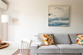 Green Views & Great Location: Inner-city 1-bed