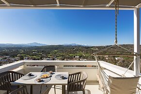 Three Moirai Villa With 2 Heated Pools