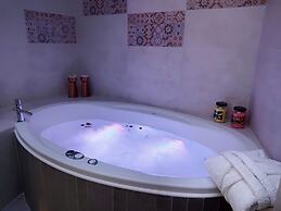 Three Moirai Villa With 2 Heated Pools