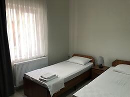 Özdemir Otel