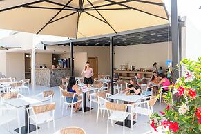 Ksamil Premium Hotel