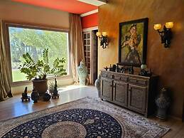 Private Luxury Villa With Hotel Services