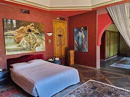 Private Luxury Villa With Hotel Services