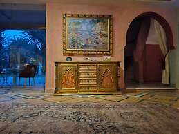 Private Luxury Villa With Hotel Services