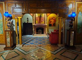 Private Luxury Villa With Hotel Services
