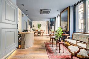 Hôtel Maât Batignolles