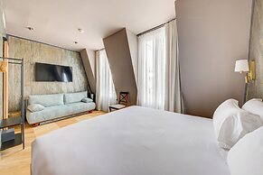 Hôtel Maât Batignolles