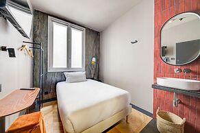 Hôtel Maât Batignolles