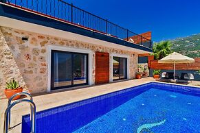 Villa Elvin in Slamlar K y