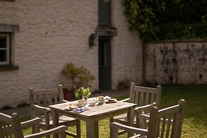 West Cottage