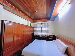 Hotel Nam Song Hau