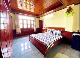 Hotel Nam Song Hau