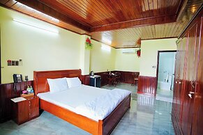 Hotel Nam Song Hau
