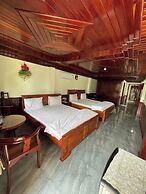 Hotel Nam Song Hau
