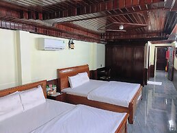 Hotel Nam Song Hau