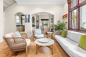 Villa 17 on Graham