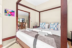 Villa 17 on Graham