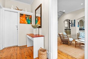 Villa 17 on Graham