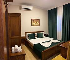 Akropoli Hotel
