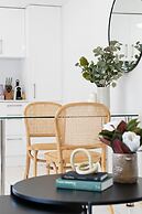 Chic 1-bed Escape With Parking Bridgeman Downs
