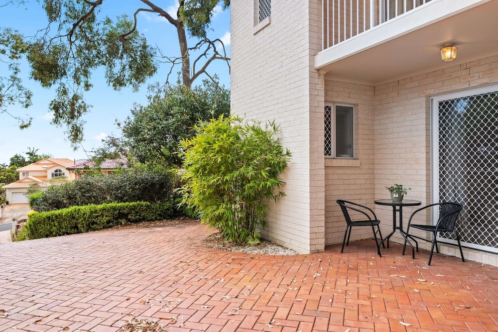 Chic 1-bed Escape With Parking Bridgeman Downs