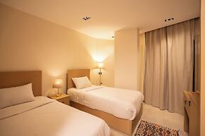RIWAQ Pyramids Boutique
