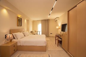 RIWAQ Pyramids Boutique