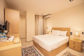 RIWAQ Pyramids Boutique