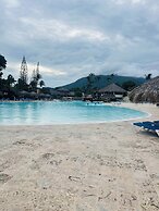 Modern 1BR w/ Balcony View – Marien, Puerto Plata