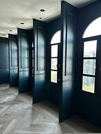 The Sapphire View Suite