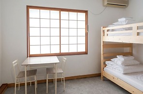 THE GAKUSUI - Hostel