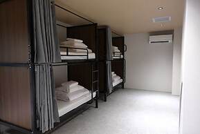 THE GAKUSUI - Hostel
