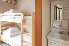 THE GAKUSUI - Hostel
