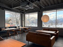 THE GAKUSUI - Hostel