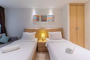 Ocean Breeze1BR Steps from the Sea C244