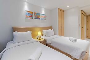 Ocean Breeze1BR Steps from the Sea C244