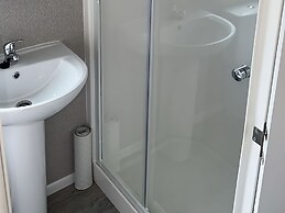 30 Wells Close