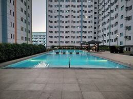 Luxurious Condo in Quezon City With Private Pool