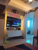 Luxurious Condo in Quezon City With Private Pool