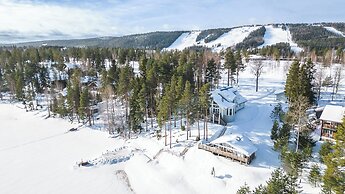 Villa Lago