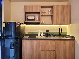 w Attractive 2BR w Balcony in Poblado